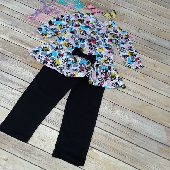 Handmade Boutique 2 pcs. outfit size 4 - Picture 2 of 4